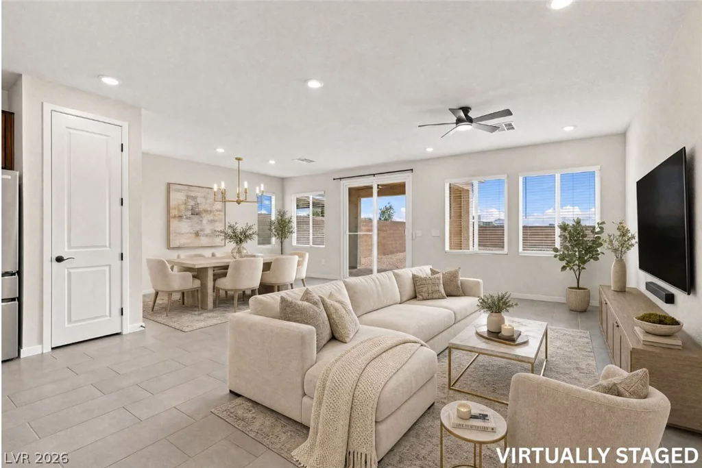 6726 Palmer Estates, North Las Vegas, NV 89086