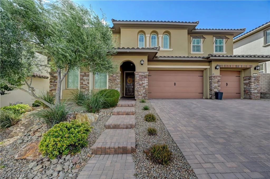449 Paso De Montana, Las Vegas, NV 89138
