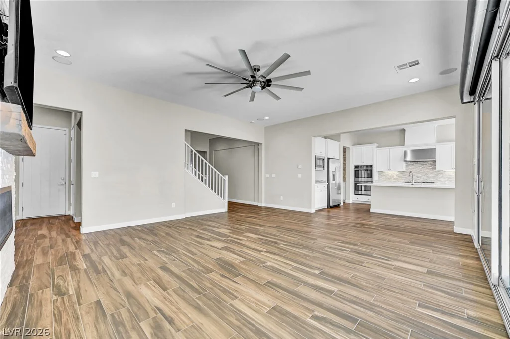 449 Paso De Montana, Las Vegas, NV 89138