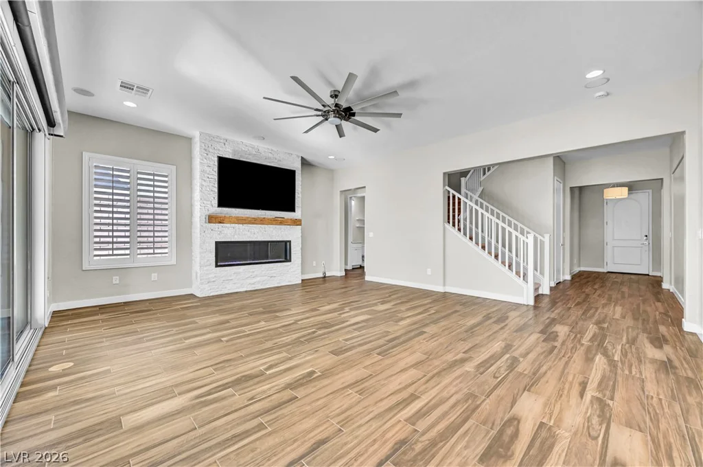 449 Paso De Montana, Las Vegas, NV 89138