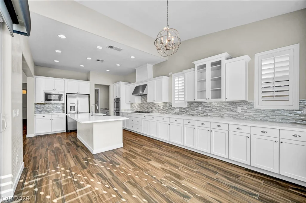 449 Paso De Montana, Las Vegas, NV 89138