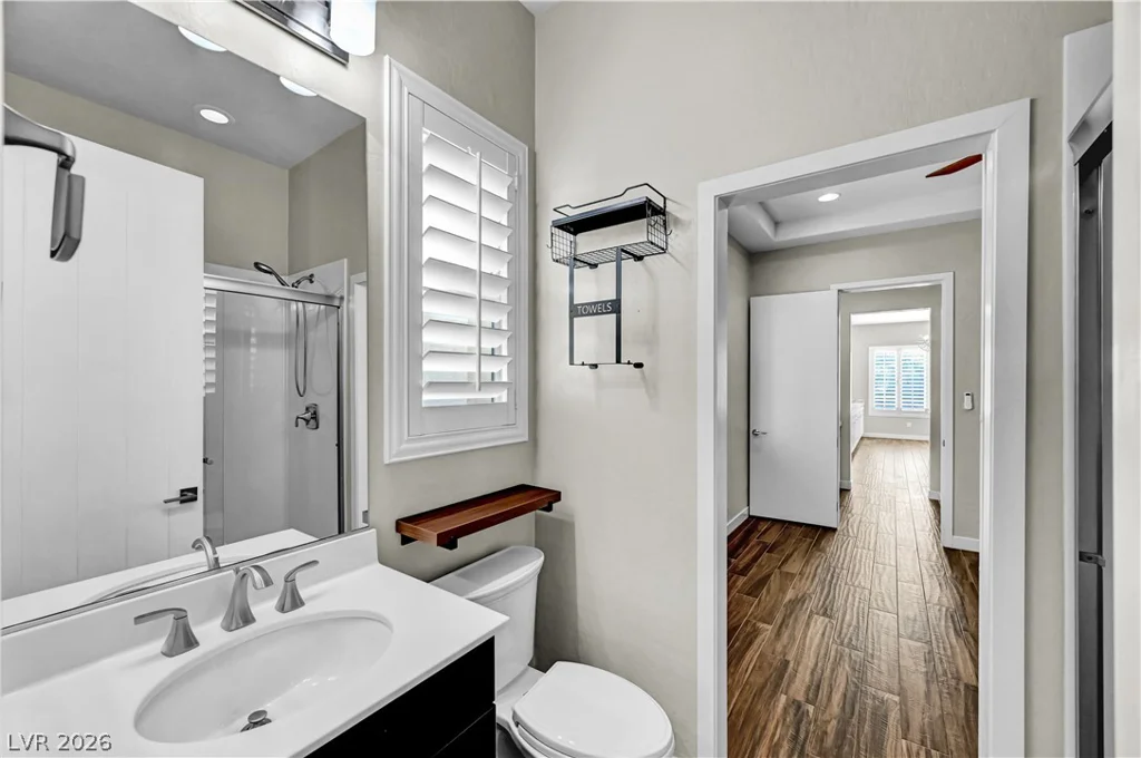 449 Paso De Montana, Las Vegas, NV 89138