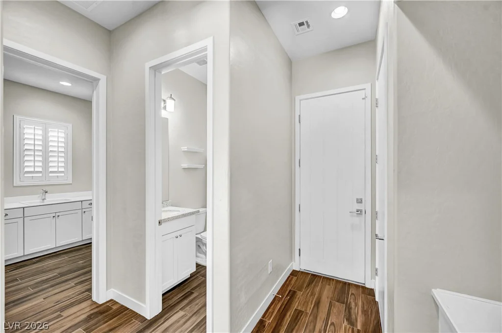 449 Paso De Montana, Las Vegas, NV 89138