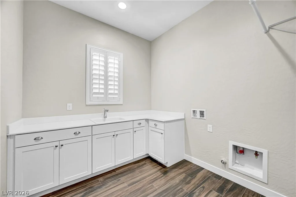 449 Paso De Montana, Las Vegas, NV 89138