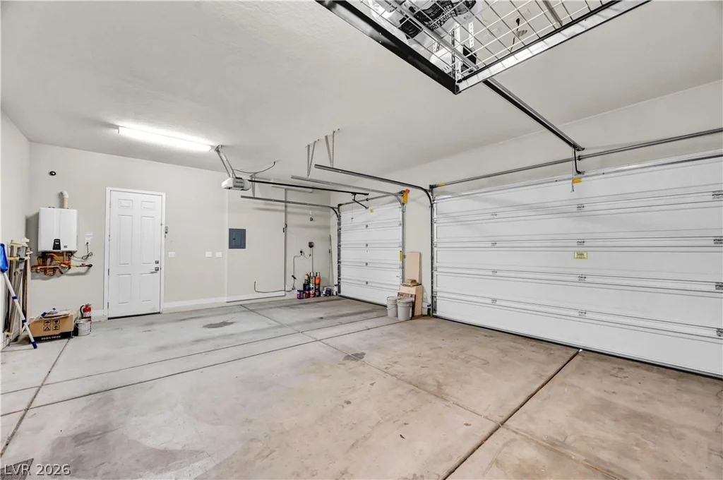 449 Paso De Montana, Las Vegas, NV 89138