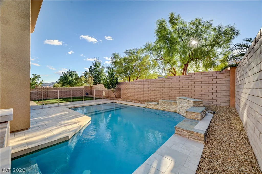 449 Paso De Montana, Las Vegas, NV 89138