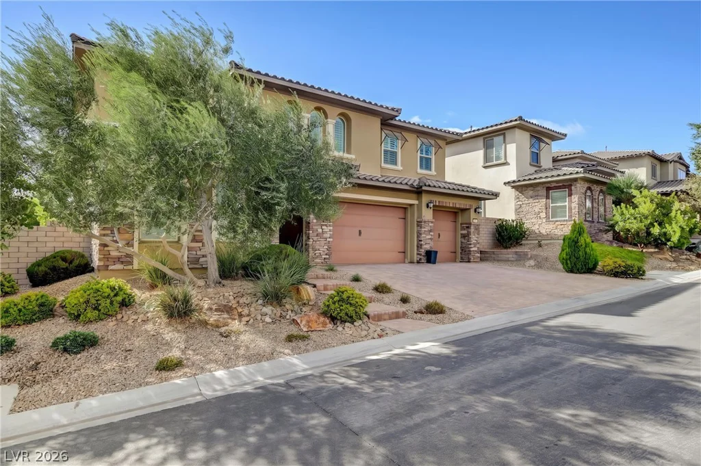449 Paso De Montana, Las Vegas, NV 89138