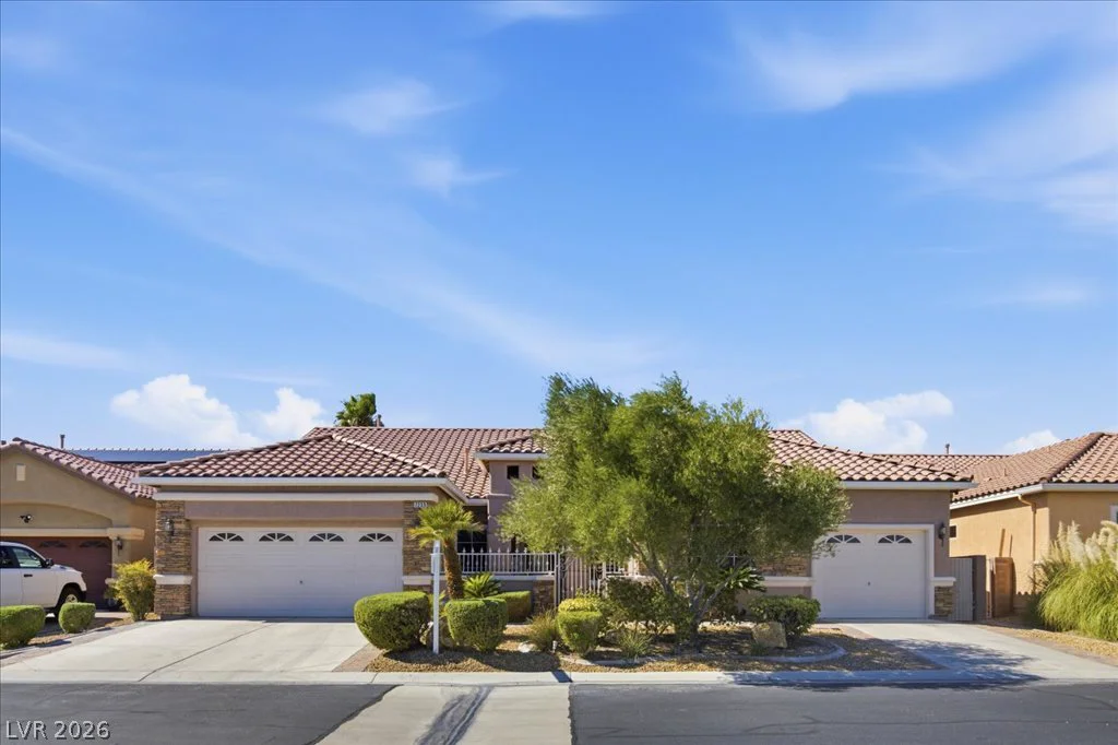 7233 Silver Valley, Las Vegas, NV 89149