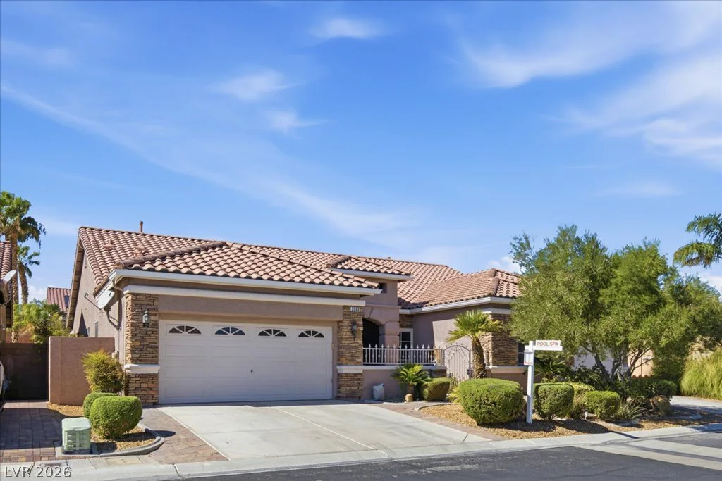 7233 Silver Valley, Las Vegas, NV 89149
