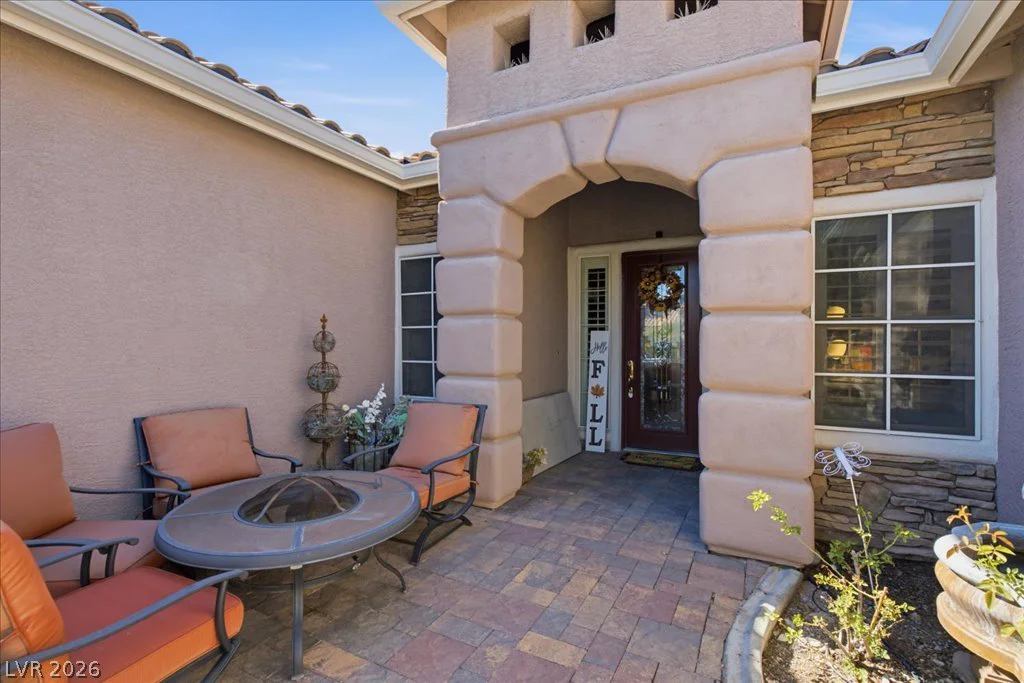 7233 Silver Valley, Las Vegas, NV 89149