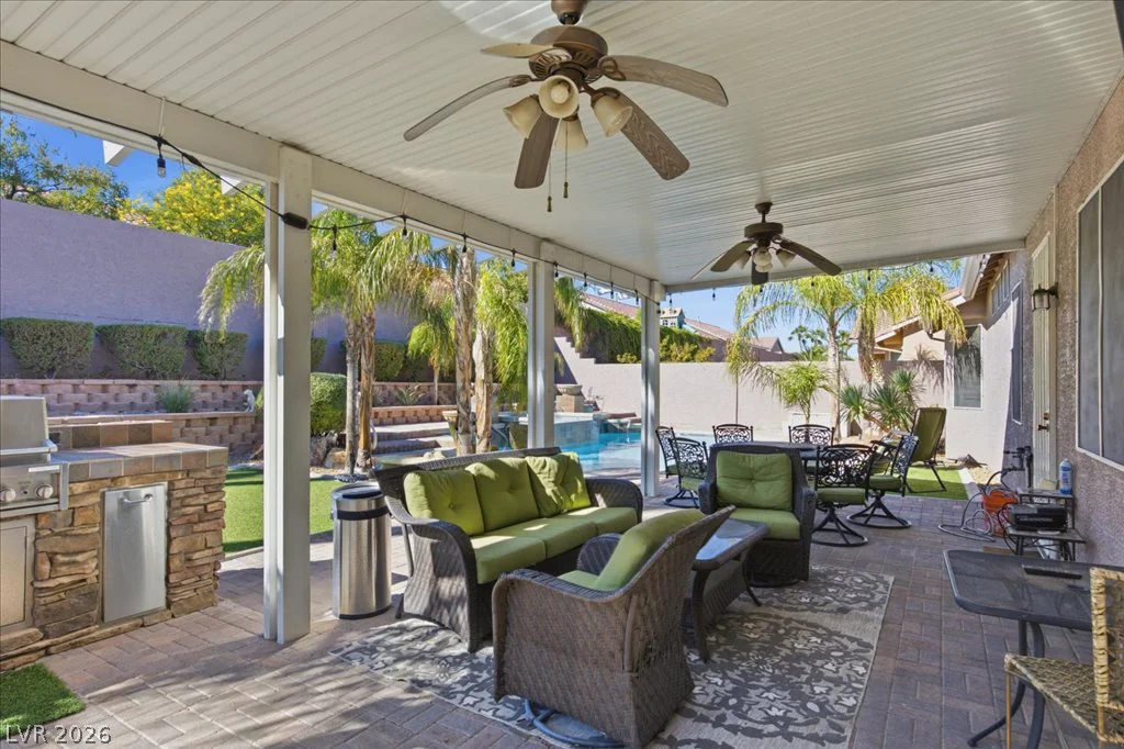 7233 Silver Valley, Las Vegas, NV 89149
