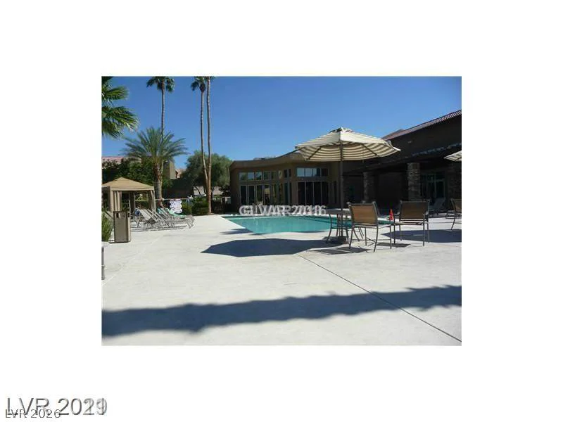 4941 River Glen, Las Vegas, NV 89103