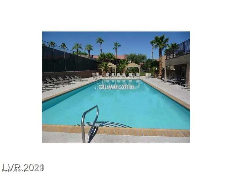 4941 River Glen, Las Vegas, NV 89103