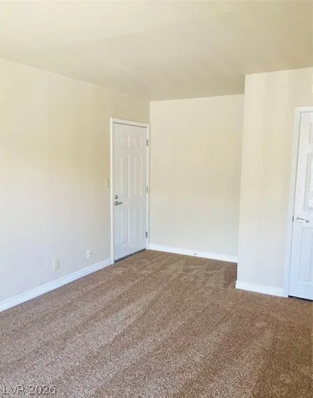 4941 River Glen, Las Vegas, NV 89103
