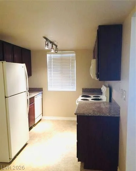 4941 River Glen, Las Vegas, NV 89103