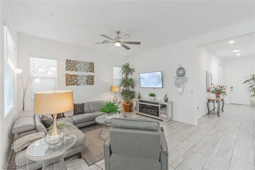 677 Sunlight Hill, Henderson, NV 89011