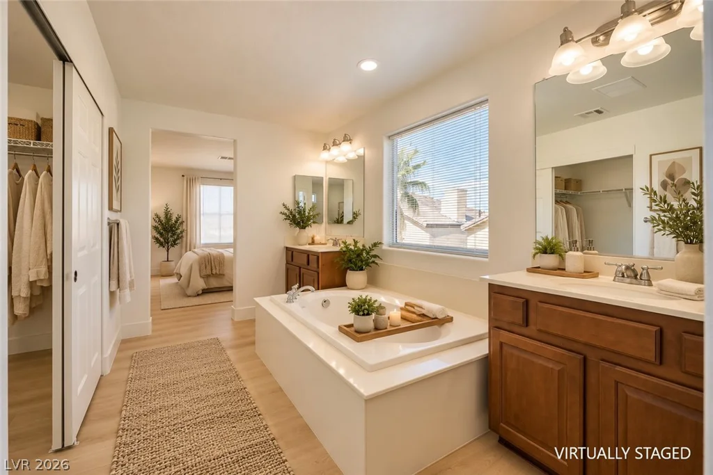 6560 Horatio, Las Vegas, NV 89141