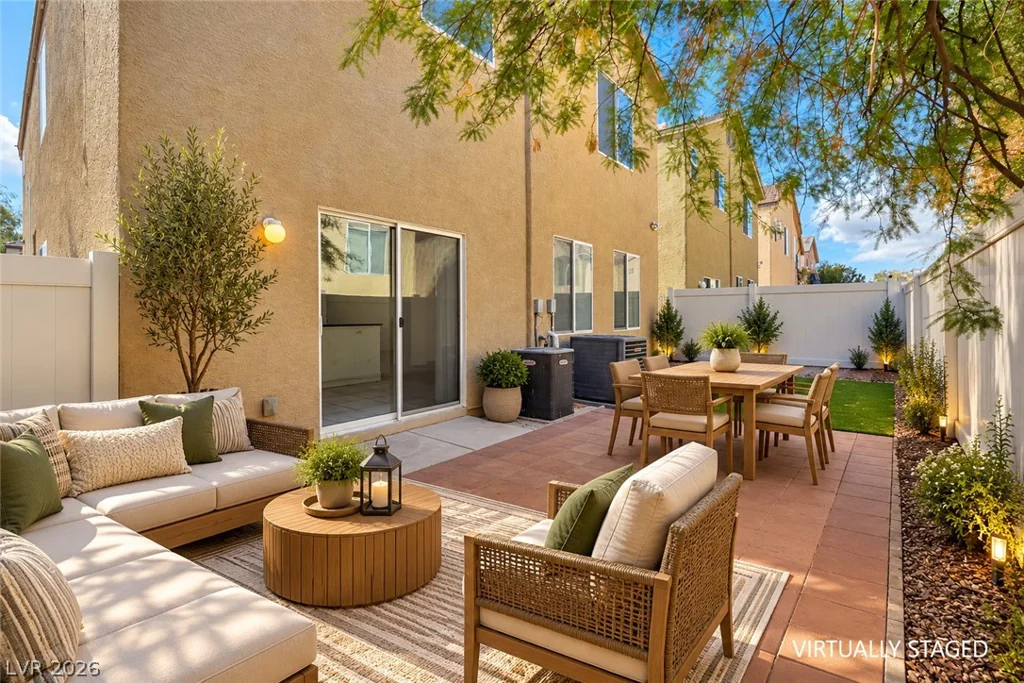 6560 Horatio, Las Vegas, NV 89141