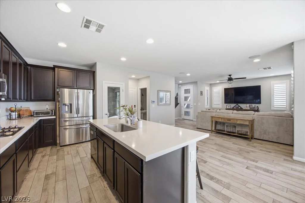 12459 Dolan Point, Las Vegas, NV 89138