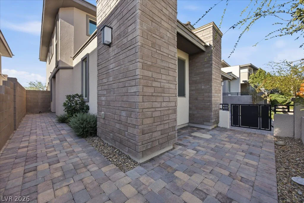 12459 Dolan Point, Las Vegas, NV 89138