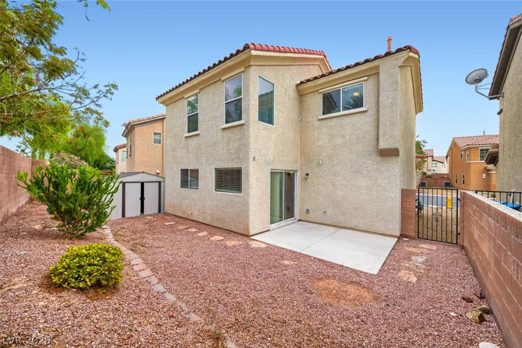 676 Haunts Walk, Las Vegas, NV 89178