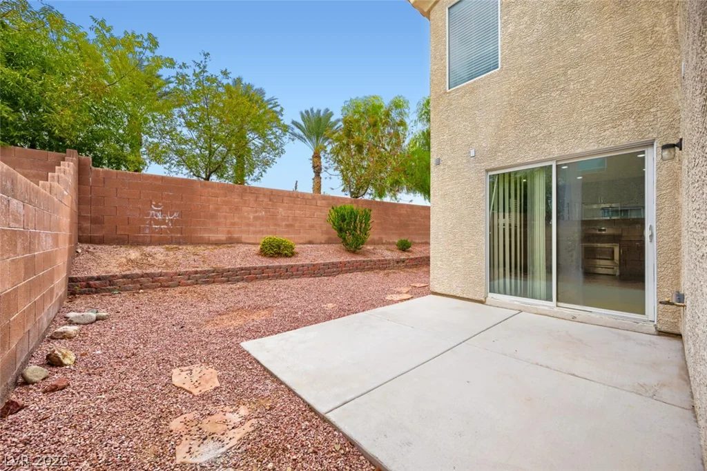 676 Haunts Walk, Las Vegas, NV 89178