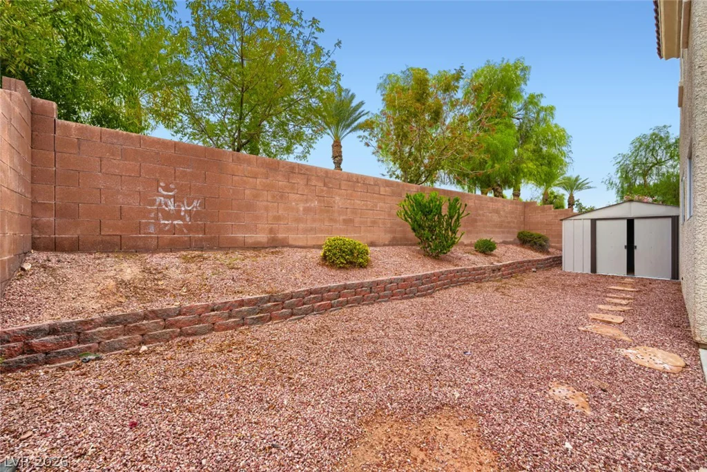 676 Haunts Walk, Las Vegas, NV 89178