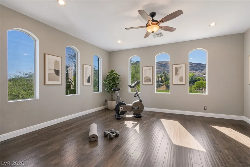 2587 Turtle Head Peak Dr, Las Vegas, NV 89135