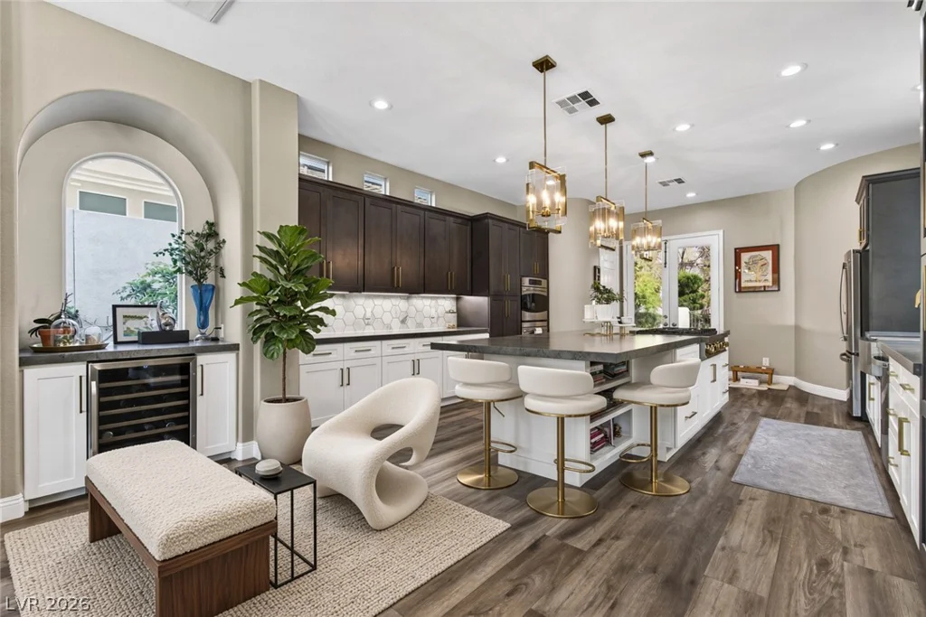 2587 Turtle Head Peak Dr, Las Vegas, NV 89135