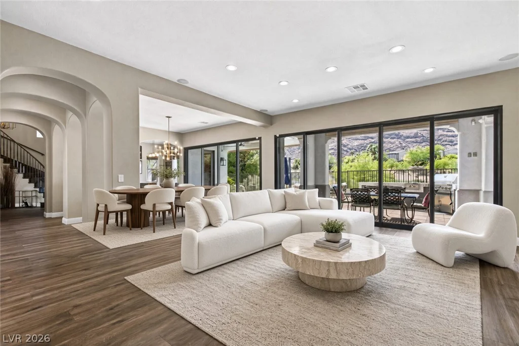 2587 Turtle Head Peak Dr, Las Vegas, NV 89135