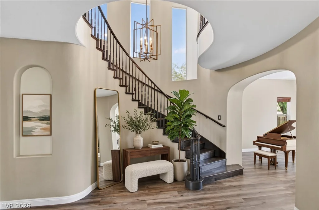 2587 Turtle Head Peak Dr, Las Vegas, NV 89135