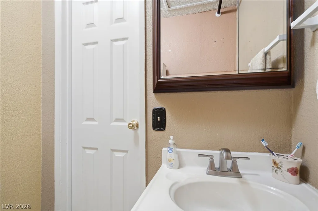 3715 Nelson, North Las Vegas, NV 89030