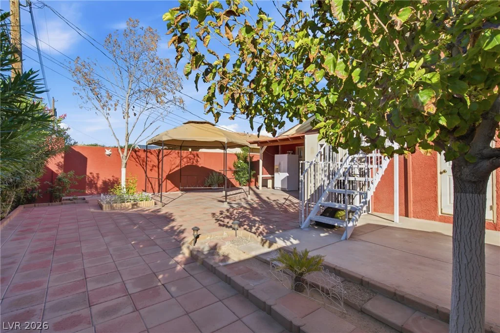 3715 Nelson, North Las Vegas, NV 89030