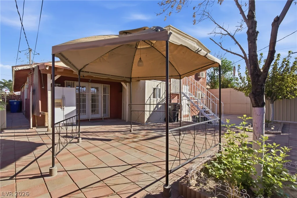 3715 Nelson, North Las Vegas, NV 89030
