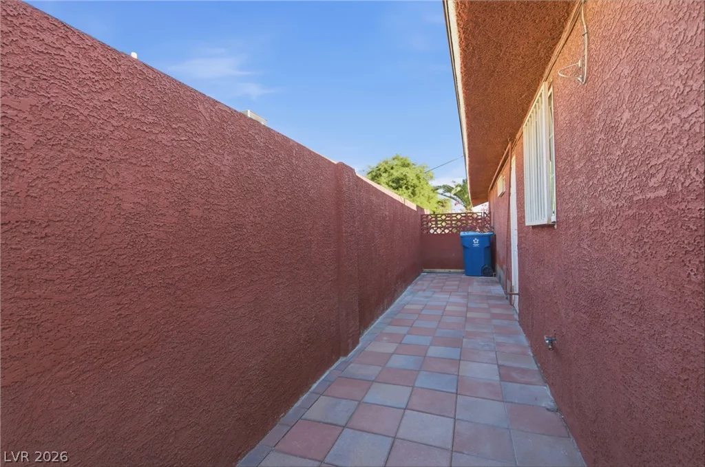 3715 Nelson, North Las Vegas, NV 89030