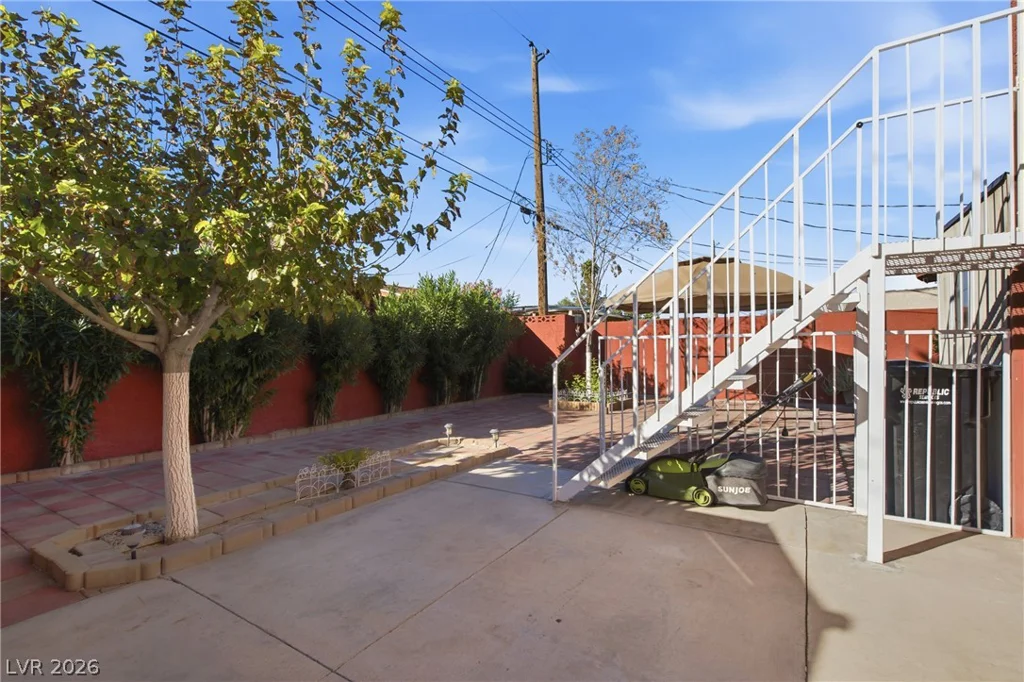 3715 Nelson, North Las Vegas, NV 89030