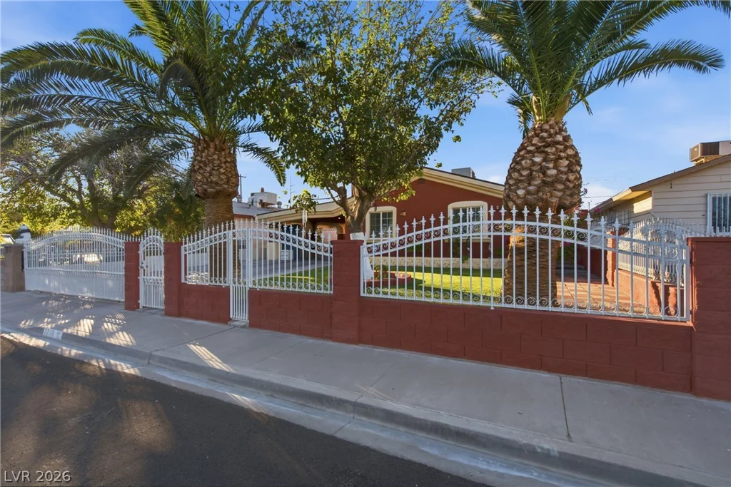 3715 Nelson, North Las Vegas, NV 89030
