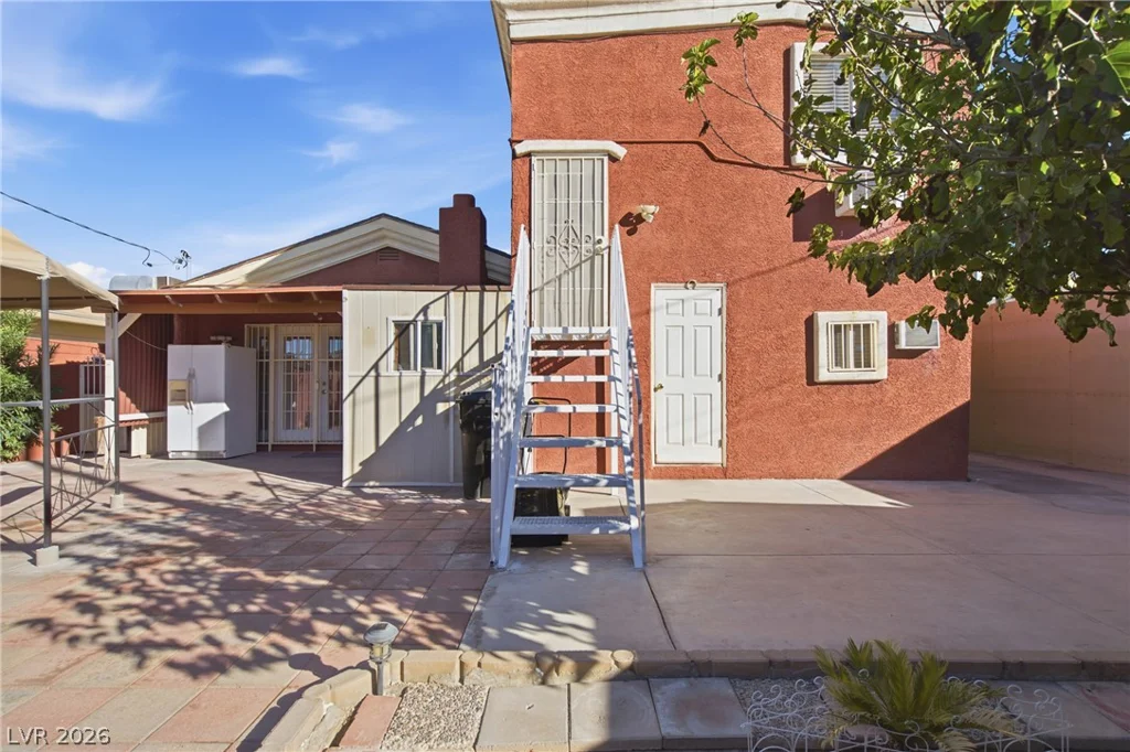 3715 Nelson, North Las Vegas, NV 89030