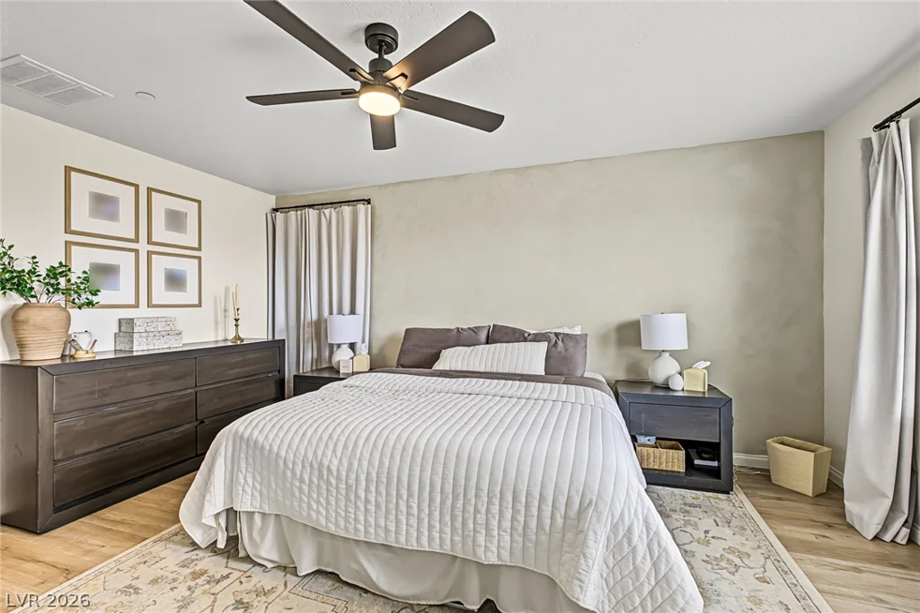947 Via Del Campo, Henderson, NV 89011