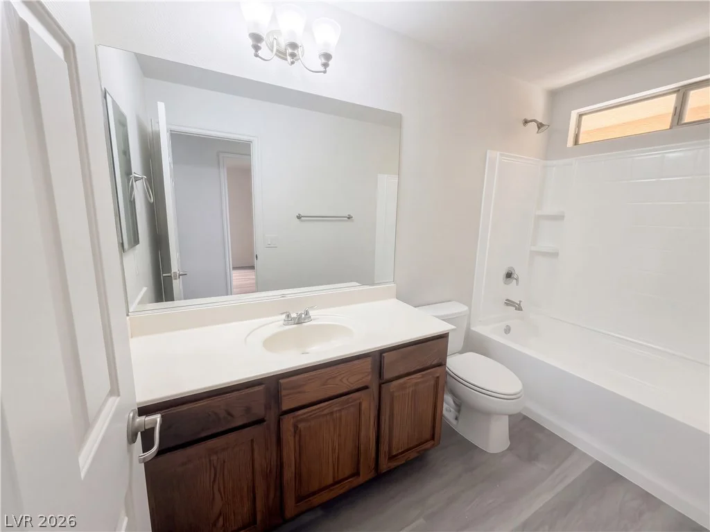 7219 Regent Pond, Las Vegas, NV 89166