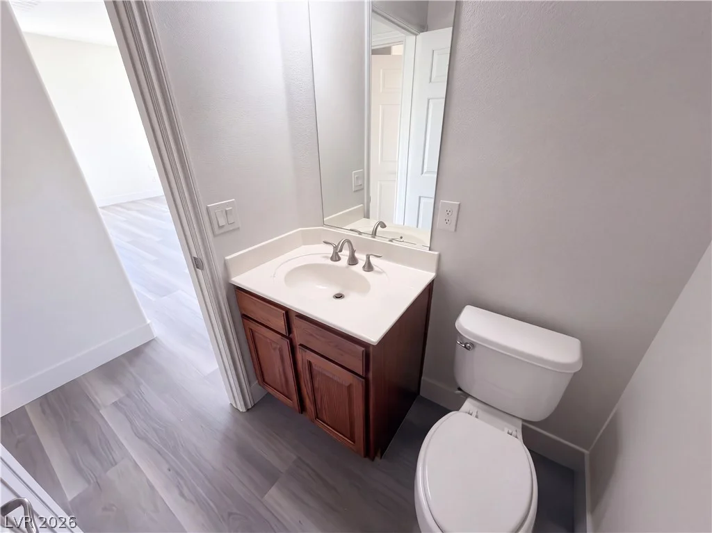 7219 Regent Pond, Las Vegas, NV 89166