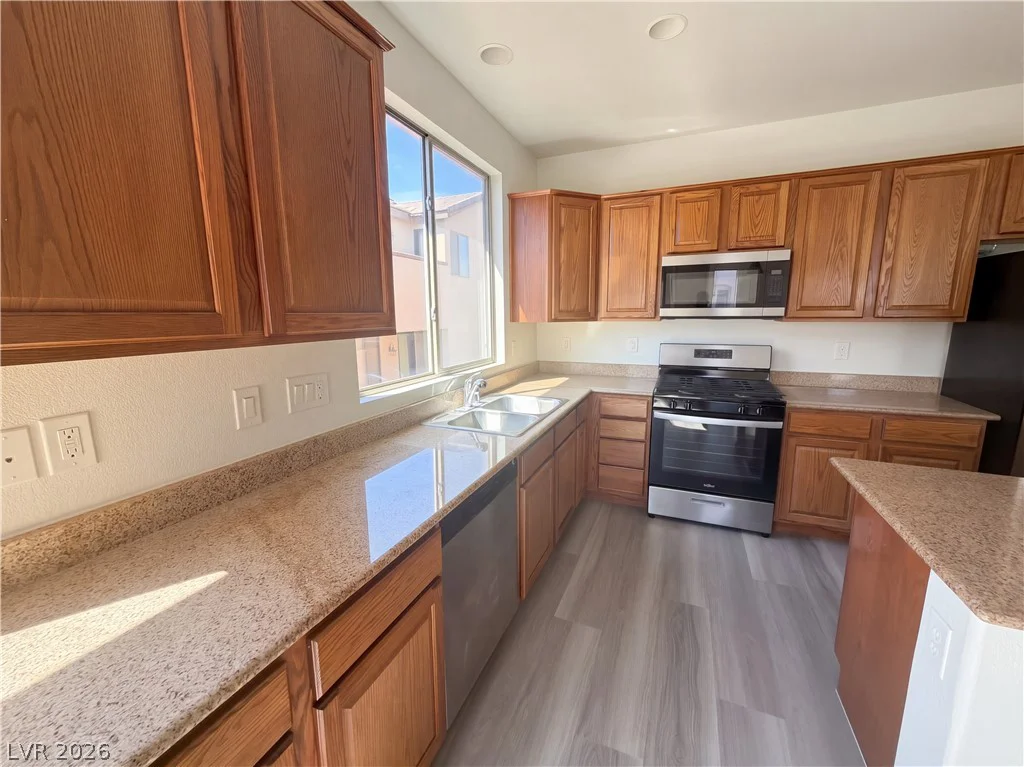 7219 Regent Pond, Las Vegas, NV 89166
