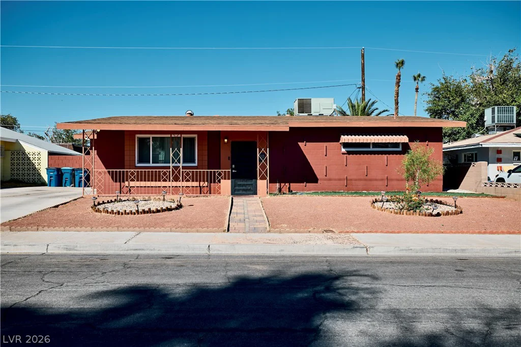 4504 Exposition, Las Vegas, NV 89102