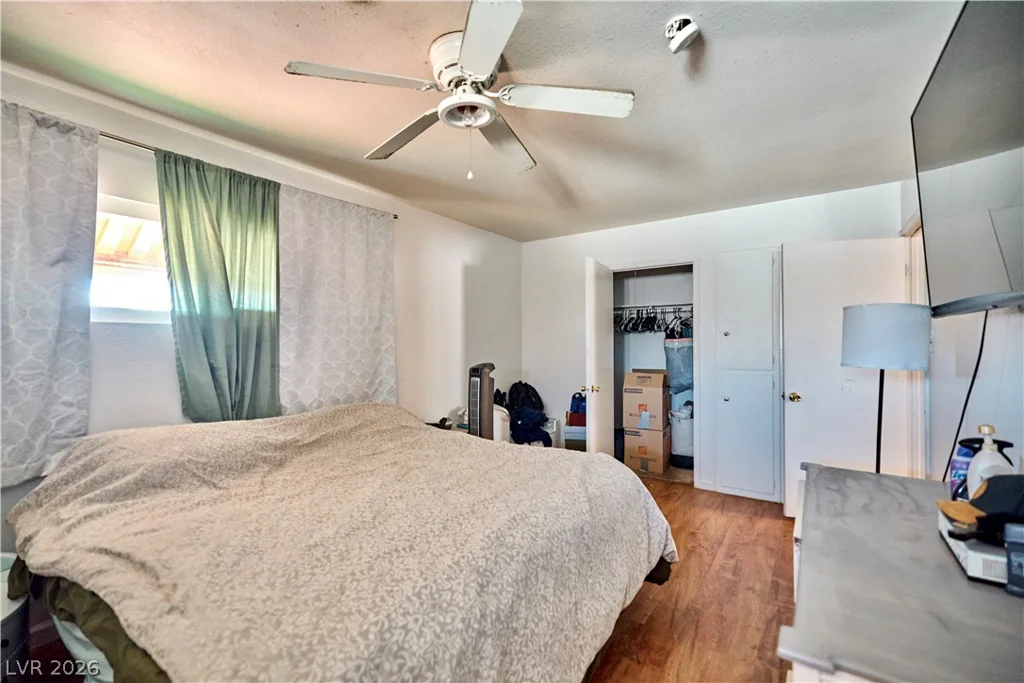 4504 Exposition, Las Vegas, NV 89102