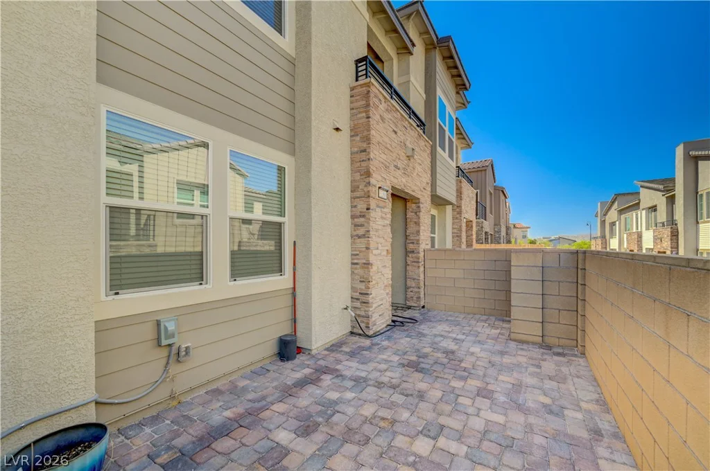 3288 Vasco Falls, Henderson, NV 89044