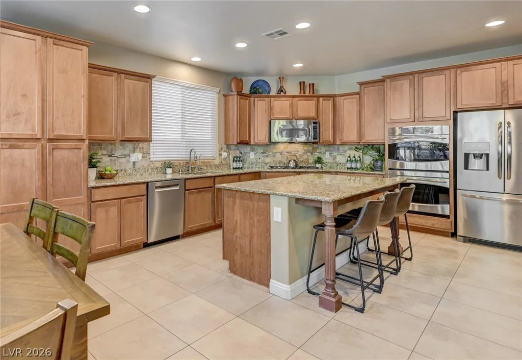 7020 Twin Forks Peak, Las Vegas, NV 89166