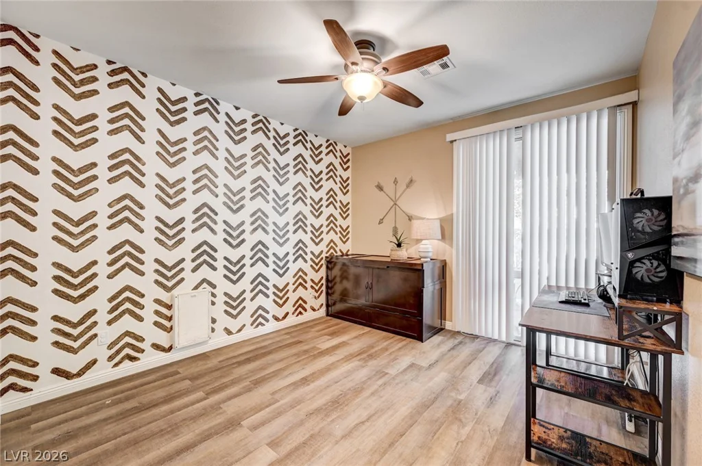 7020 Twin Forks Peak, Las Vegas, NV 89166