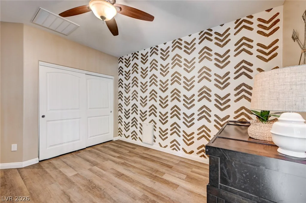 7020 Twin Forks Peak, Las Vegas, NV 89166
