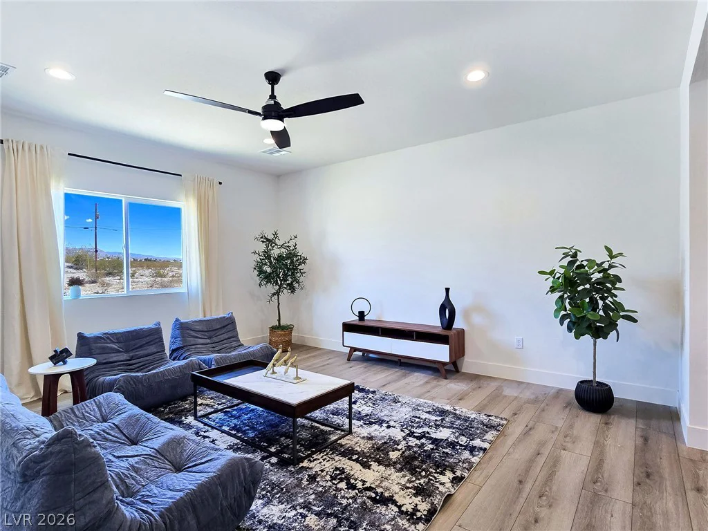 2921 Acoma, Pahrump, NV 89048