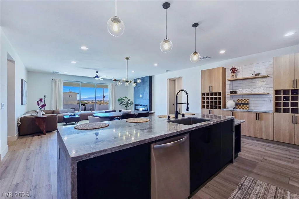 2921 Acoma, Pahrump, NV 89048